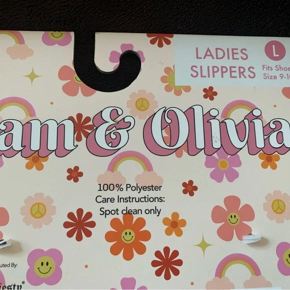 SAM & OLIVIA ladies white poly 3D flower slippers NWT in size Large (9-10) - Picture 3 of 9